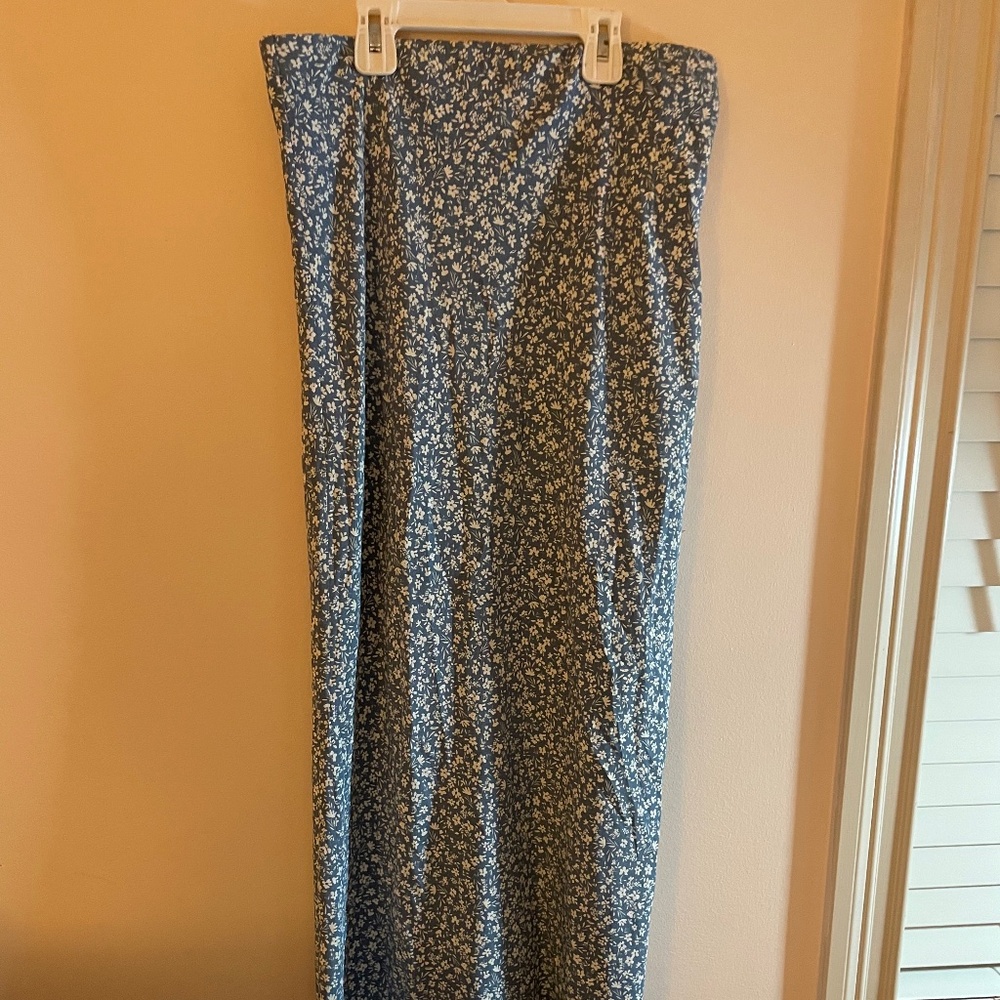 Maxi skirt size M